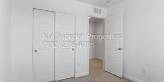 NW! 3 Bedroom Townhouse!! Gated!! Parks!! All Tile Floors Downstairs!! 2 Car Garage!!! Gallery 37