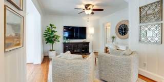 3221 Sunset Drive Gallery 21