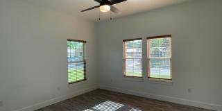 1321 Cedar Avenue South Gallery 8