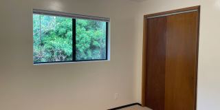 White, June K. (Kohala) Gallery 17