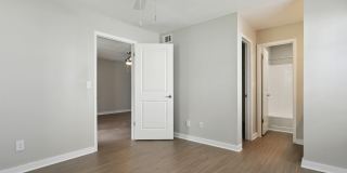 Bay Crossing Apartments Gallery 16
