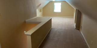 2400 Hillview Avenue Gallery 27