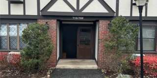 716 Sierra Vista Lane Gallery 1