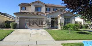 3 bedroom, 3 bath house with Bonus Room Gallery 1