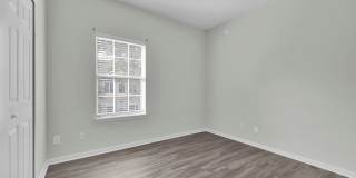 Bright and Spacious Townhome in Gate Community Gallery 26