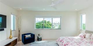 240 Shore Court Gallery 21