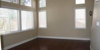 Beautiful 3bed 2.5 ba in Paseo del Sol. Lots of Amenities! Available now! Beautiful 3bed 2.5 ba in Paseo del Sol. Lots of Amenities! Available now! Gallery 4