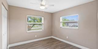 4784 Alfresco Street Gallery 21