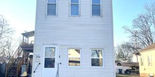 1016 North Elliott Street - A Gallery 1