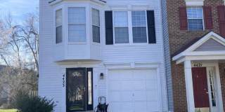 4423 SWINDON Terrace Gallery 1