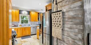 4565 Windsor Park Place Gallery 4
