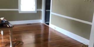 940 Green Street Gallery 1