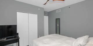 465 Brickell Avenue Gallery 17