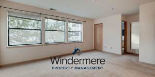 2BR/2BA Condo Overlooking the Bay - Water/Sewer/Garbage included! Gallery 17