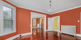 22 Sycamore Street Gallery 11