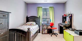 Spacious 3BR House in Gresham Gallery 3