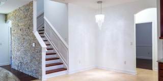 164 WOODFIELD Lane Gallery 7