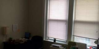 Charming 2 Bedroom Gallery 4