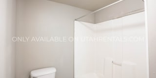 884 E 700 N Gallery 14