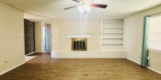 3219 Tanglewood Drive Gallery 2