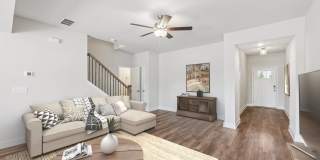 Poplar Row Gallery 21