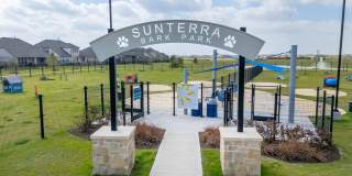 Eden at Sunterra Gallery 44