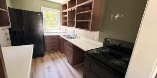 208 West Ercoupe Drive Gallery 3