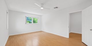 1627 NE 7th Street Gallery 22