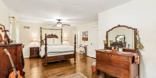 18033 Mill Creek Dr Gallery 30