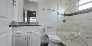 5050 Jones Dr Gallery 16