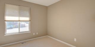 Spacious 4bd 2.5ba Home - Avail. Now! Gallery 15