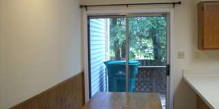 124 Eaglesmere Circle unit: #20 Gallery 17