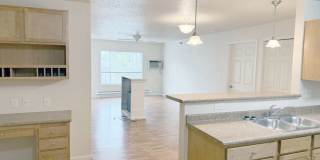 Maple Creek Apartments Gallery 11