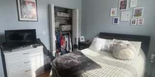 1407 West Addison Street Gallery 4