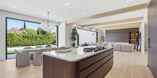 4900 Valjean Gallery 14