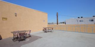 7901 Ventura Canyon Gallery 3