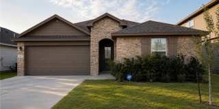 1417 Maverick Gallery 1