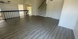 PERFECT 3 bedroom 2.5 bath Pool Home! Gallery 6