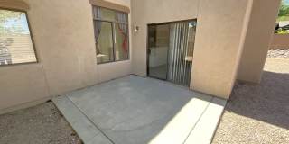 Convenient Eastside location on cul-de-sac Gallery 36