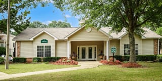 The Pointe at Highland Gallery 1