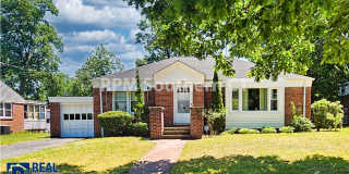 Charming 3-Bed, 2-Bath Home for Rent in Beaver Hills Gallery 1