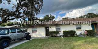 Cozy 2-Bedroom Duplex in Longwood – Available Mid-November Gallery 1