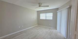 2515 BAYSHORE GARDENS Parkway Gallery 7