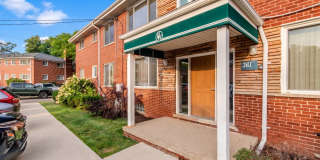 Charming 2-Bed 1.5 Bath Condo in Prime Birmingham Location – Minutes to Downtown! Gallery 1