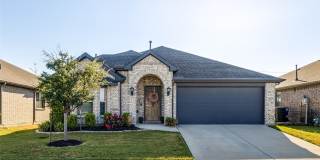 828 Foxtail Bend Gallery 1