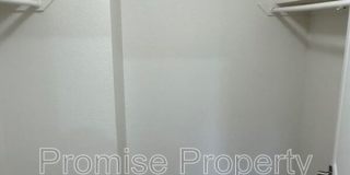 1737 Bayview Heights Dr. Gallery 10