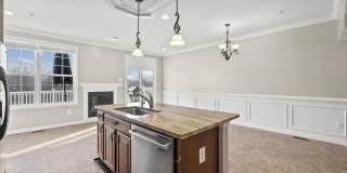 82 BACKSTRETCH Way Gallery 16