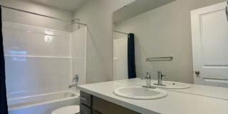 Quality 2025 Built Home in CK School District! Gallery 10