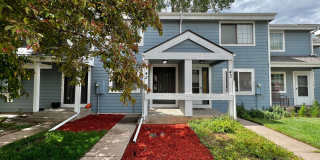 Charming 2 Bed 1.5 Bath Townhome in West Fort Collins! Gallery 1