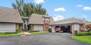 408 PINE TREE Court Gallery 1